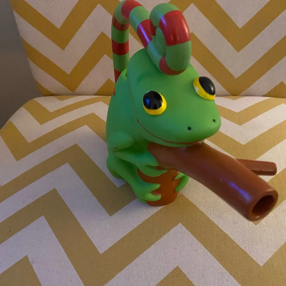 Green and Red Chameleon Watering Can by Melissa and Doug (40)